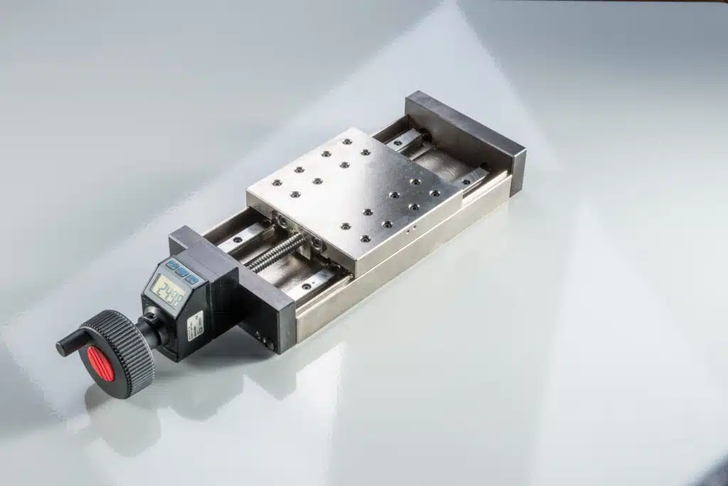 Schlittenführung mit Profilschienen Handrad Digitale Positionsanzeige Cleveland